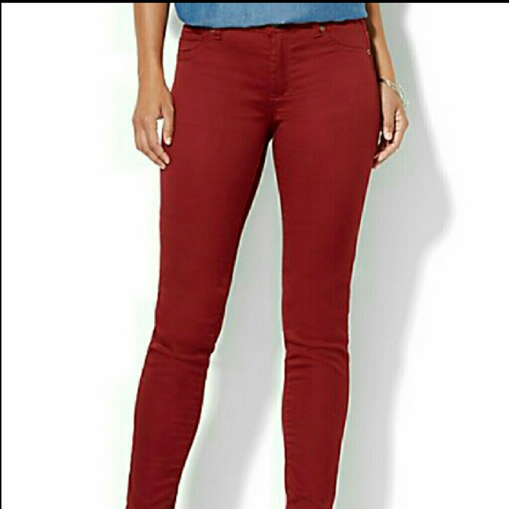 NWOT New York & Co Soho Jeans